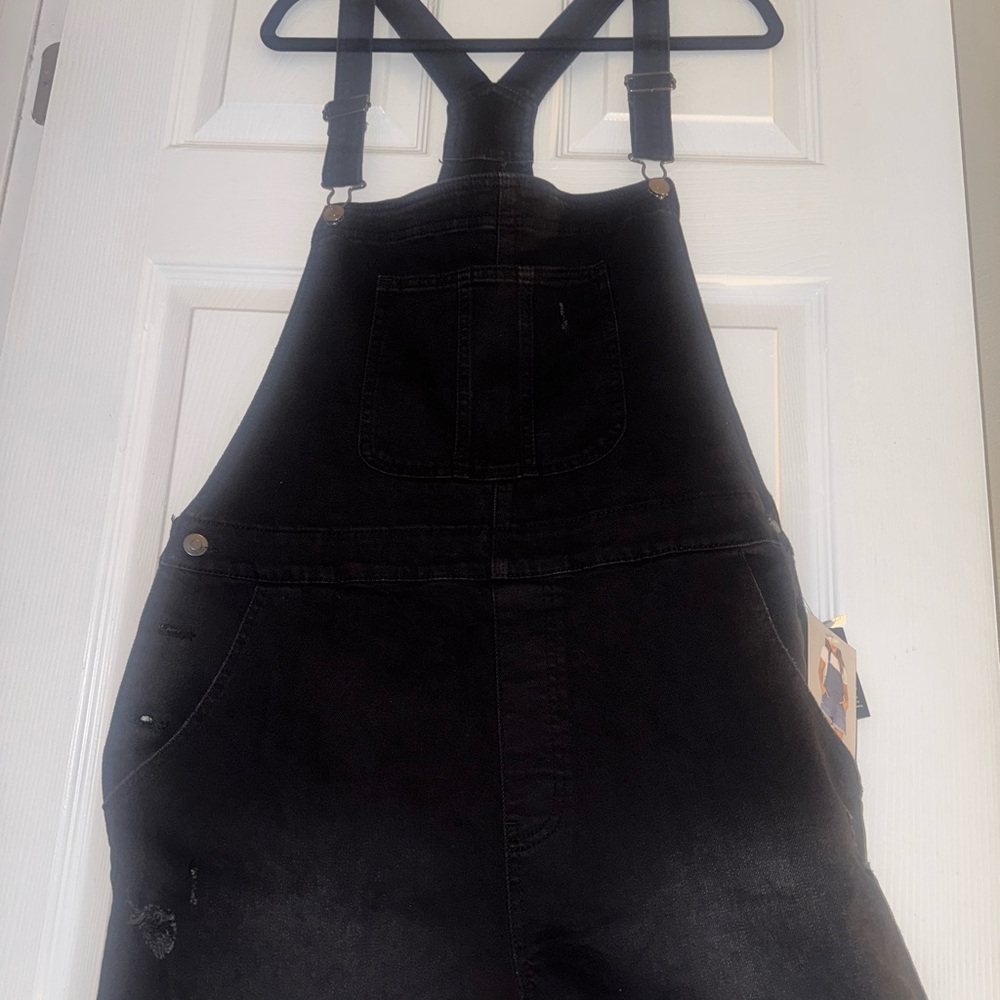 Celebrity Pink Women's Black Short Overalls - Picture 4 of 7